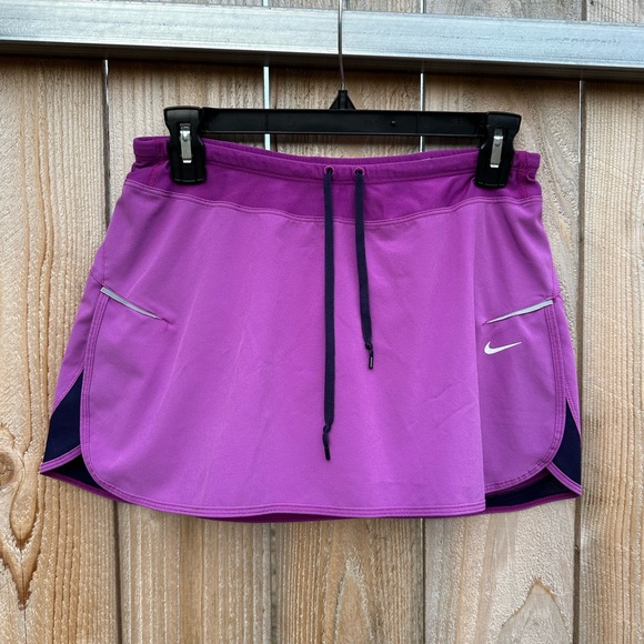 Nike Purple Golf/Tennis Skort - Picture 1 of 3